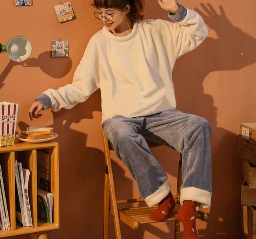 Ensemble 2 pièces surpyjama chaud en flanelle pour adolescents avec pochette_8