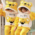 Ensemble de surpyjama tigre pour enfants polaire douce pour enfants Jaune XL (165-170cm)