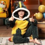 Surpyjama avec un motif Naruto en polaire corail pour enfants_3