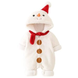 Barboteuse bébé bonhomme de neige en polaire blanche avec capuche, écharpe rouge et boutons marron, sur fond blanc