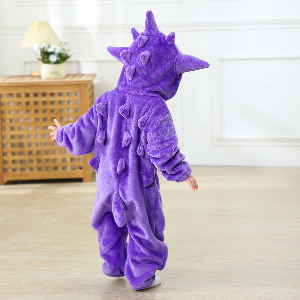 Combinaison bébé Gengar vue de dos avec pics sur le dos et la capuche